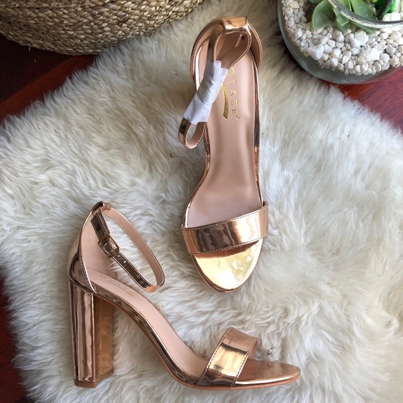 Shoes - NEW chunky heel rose gold heel